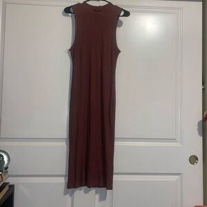 Plum purple crude neck halter maxi dress Size:L